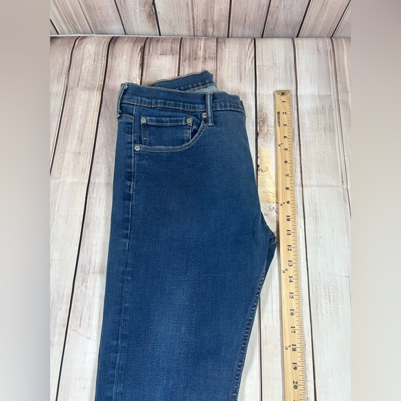 - Levi's 527 Jeans. Straight Leg. Classic Style. Size 34/32 - Picture 7 of 7